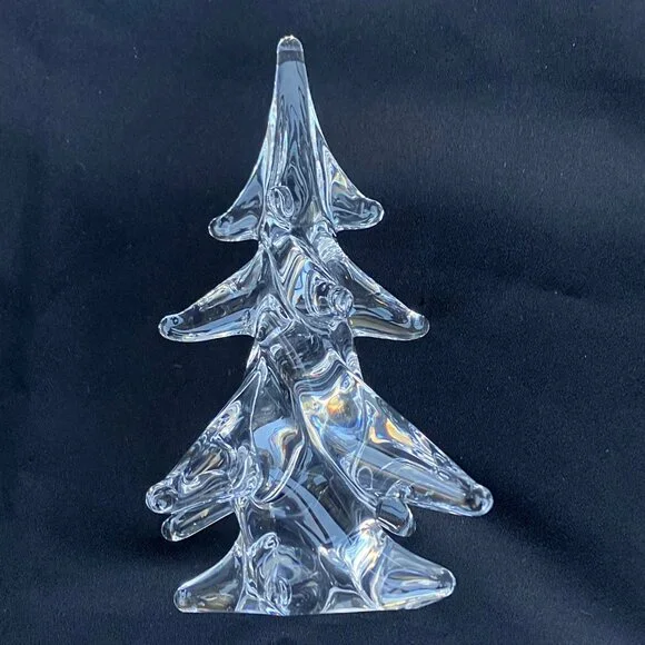 Toscany Crystal 8” Christmas Twisted Tree - Picture 7 of 12